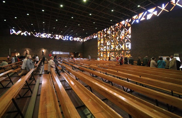 Parrq Francisco Javier Ventilla Vidrieras