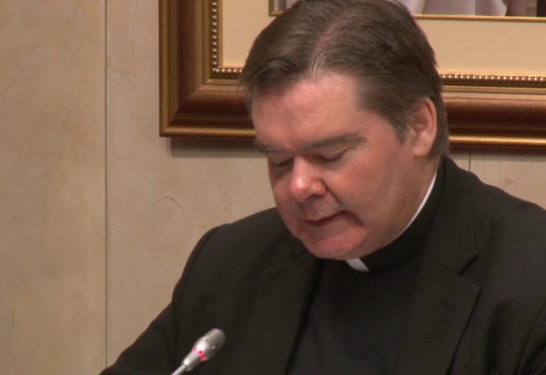 El Papa nombra nuncio apostólico en Burkina Faso a Michael Crotty, hasta ahora primer consejero de