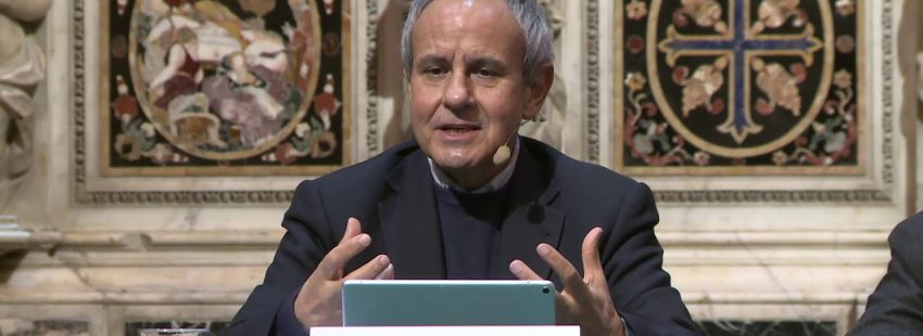 Julián Carrón, reelegido presidente de Comunión y Liberación en una asamblea marcada por el