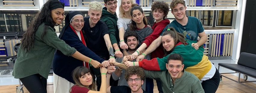 El papa Francisco se coló en la academia de Operación Triunfo… de la mano de sor Lucía Caram