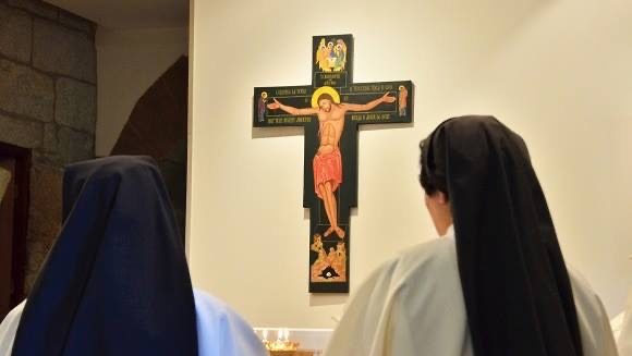 El decálogo de recomendaciones de las monjas de Armenteira, desde la clausura, para vivir el “yo