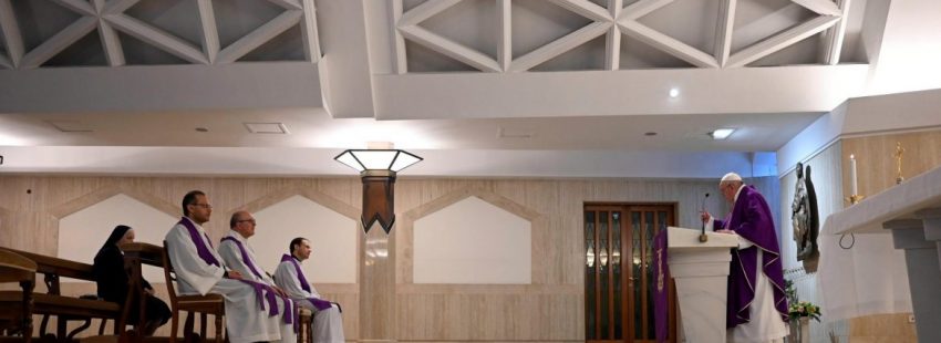 Francisco: “¡Hay tantos en la Iglesia que se creen los patrones!”