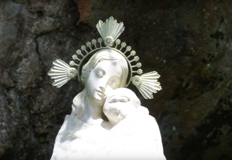 Harpa Dei recurre a la música sacra medieval para pedir a la Virgen María el fin del coronavirus