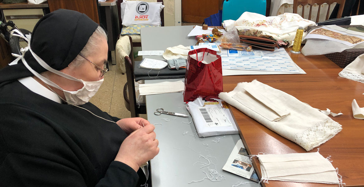 monjas-coronavirus-mascarillas-zaragoza-religisoas-auxiliares-parroquiales