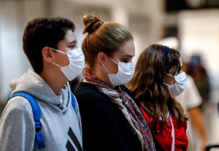 La Iglesia colombiana aclara que las recomendaciones para la prevención del coronavirus “son de