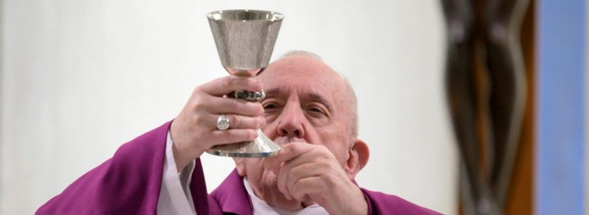 El Papa: “No servir a los demás es apostatar”