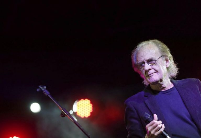 Cuatro canciones de Luis Eduardo Aute sobre Dios en el día de su muerte