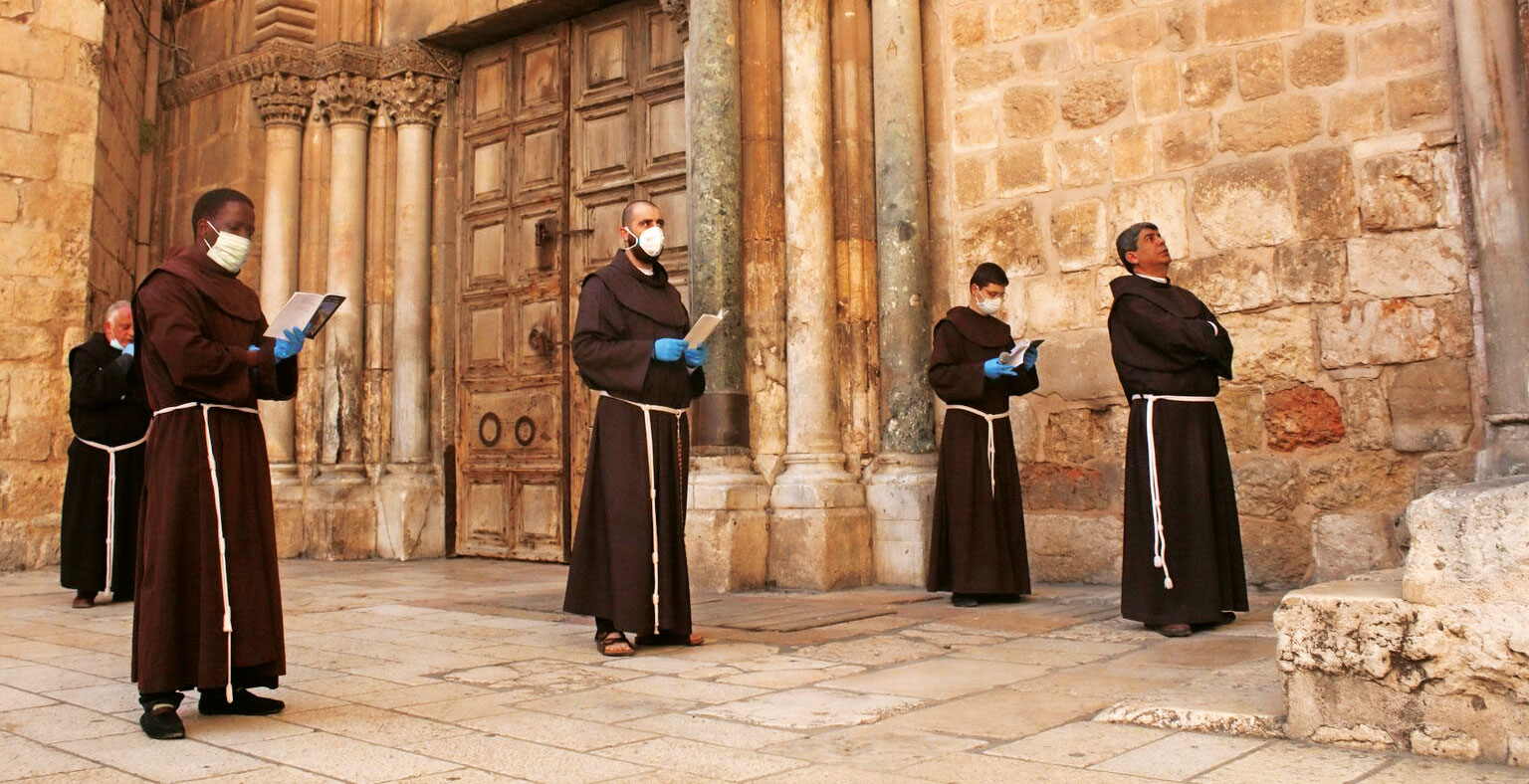 Franciscanos en el Santo Sepulcro