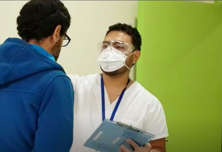 Santa María de la Paz: así es el hogar de más de 200 “sintecho” en Madrid durante el