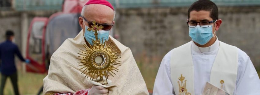 Los obispos ecuatorianos se reúnen con la Ministra de Gobierno para evaluar posible reapertura de