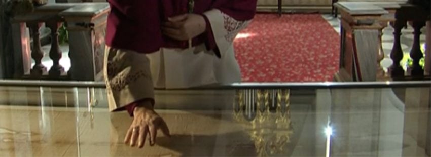 La Sábana Santa, expresión de la cercanía de Dios a quienes sufren por el coronavirus