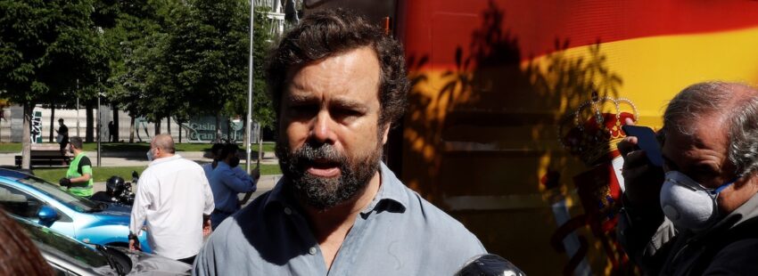 Vox oficializa su oposición al papa Francisco