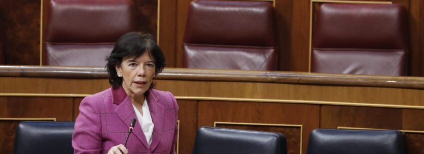 La ministra de Educación Isabel Celaá / EFE