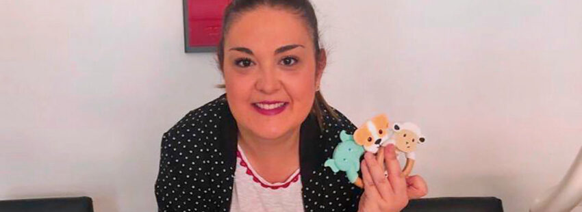 Laura Fernández vende artículos para bebés en Getafe