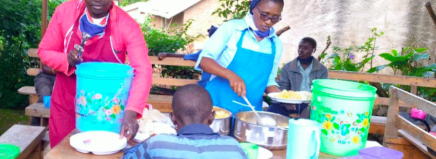 Winnie Mutuku, la ‘supermonja’ de Kenia contra el Covid-19