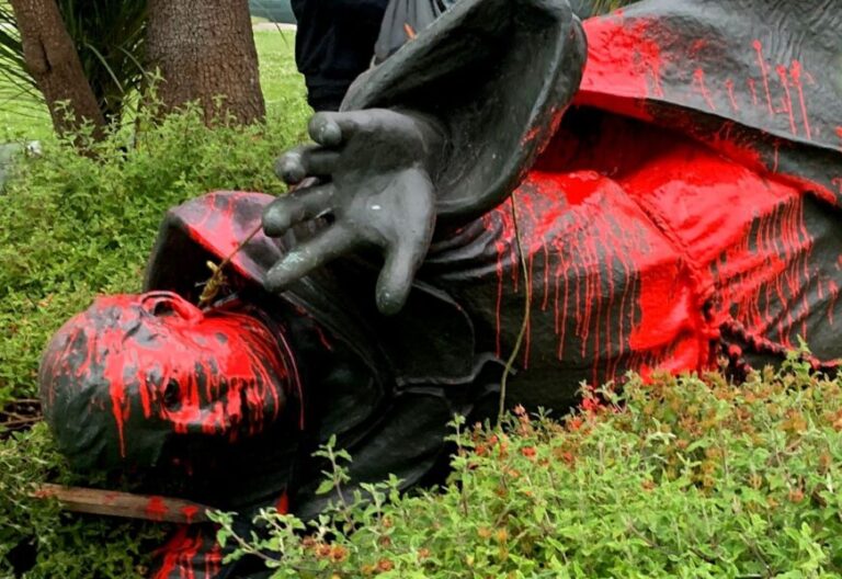 Los obispos de California sacan la cara por Fray Junípero Serra