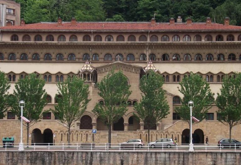 Una residencia de mayores de Bilbao, nuevo foco de coronavirus tras la visita de una religiosa a un