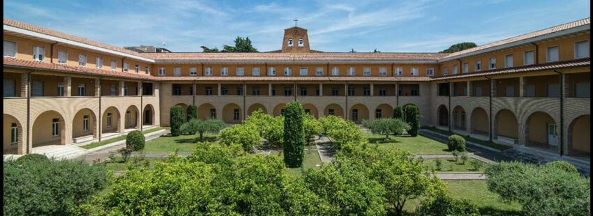 La facultad de los carmelitas en Roma cierra tras nuevos casos de coronavirus