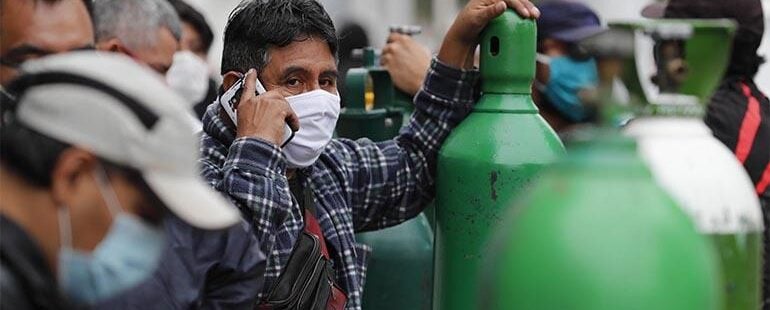 La Iglesia, empresarios y academia unidos para dar un respiro a Perú durante el coronavirus