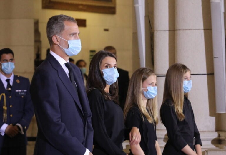 Cinco imágenes para recordar del funeral del coronavirus