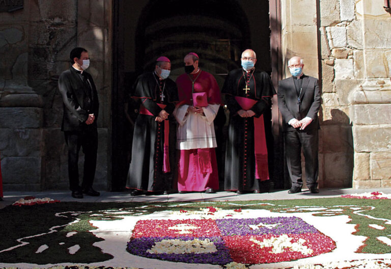 Toma posesión obispo Astorga, Jesús Fernández