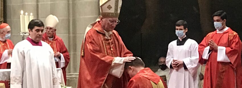 Parolin defiende en España la autoridad de Francisco: “El carisma de verdad está encarnado en