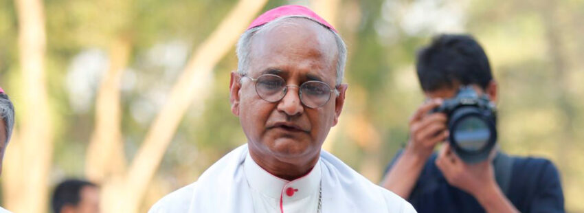 Moses M. Costa obispo Bangladesh