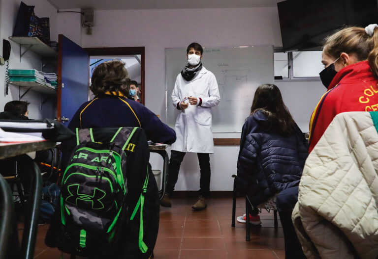 comunicación, COVID-19