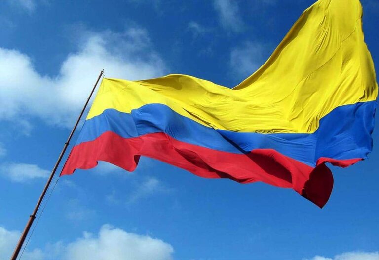 La Iglesia colombiana hace un llamado para enfrentar los males atávicos con motivo de los 210