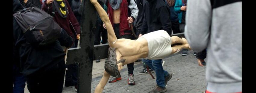 Alerta: se multiplican los bulos sobre musulmanes destruyendo símbolos cristianos por toda Europa