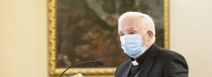 El cardenal Cañizares, positivo en Covid tras volver del Vaticano