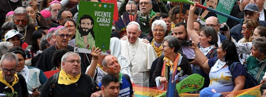 El Boston College reúne a teólogos de talla mundial en su curso gratuito en línea ‘Sínodos y