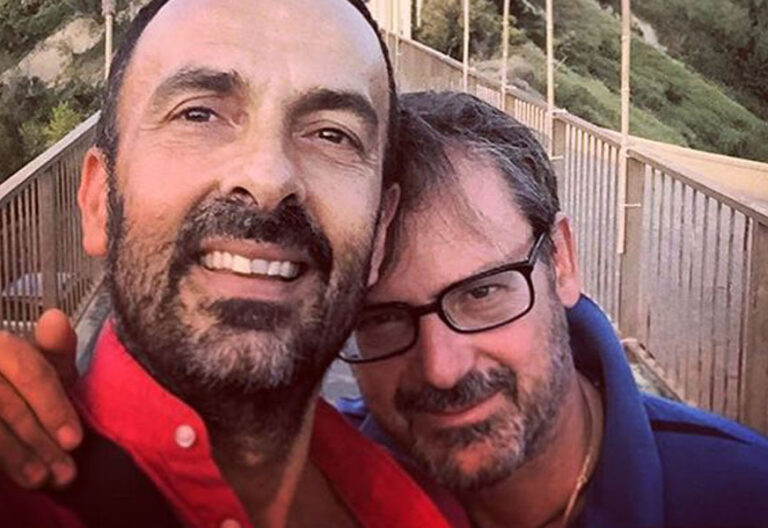 Andrea Rubera, el italiano casado con otro hombre y padre de tres hijos entrevistado en