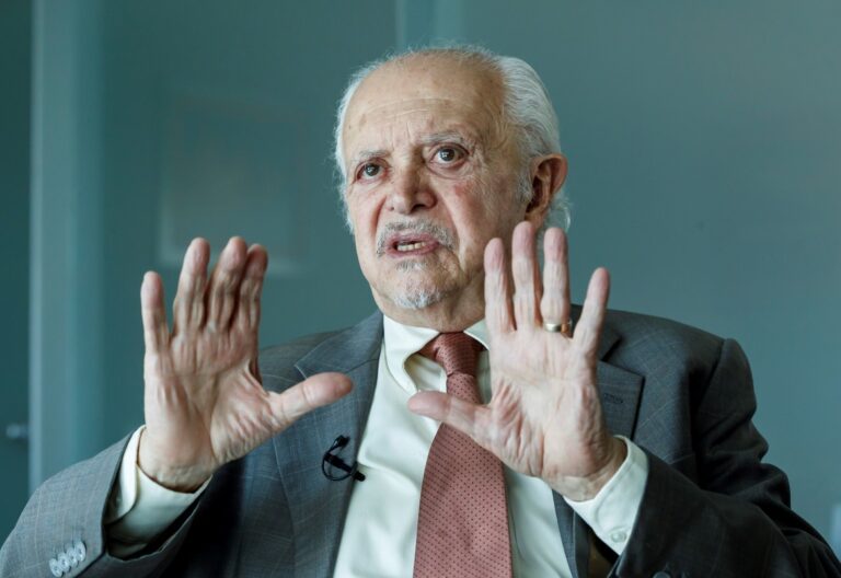 El Episcopado de México lamenta la muerte de Mario Molina y destaca sus aportes en la promoción