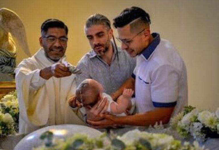 Alegría y análisis