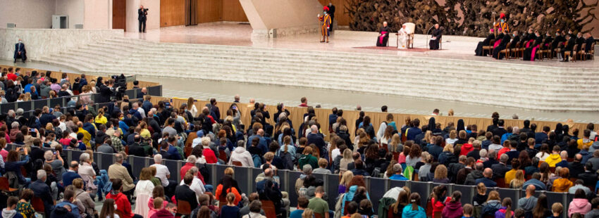 El papa Francisco en la audiencia general en el Aula Pablo VI