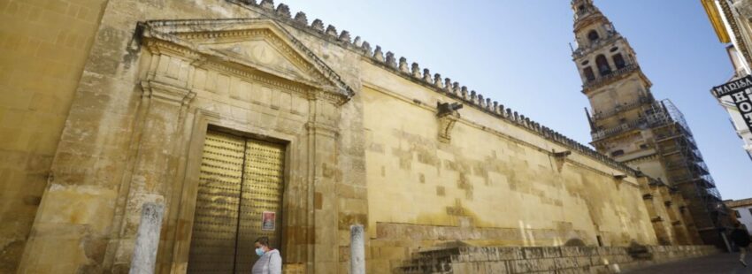 El Gobierno de Sánchez reconoce que la Iglesia ha inmatriculado sus bienes “conforme a lo