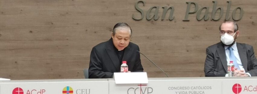 El nuncio en España: “El aborto pretende ser una salida fácil a la mujer, pero queda