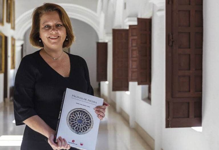 María José Muñoz López autora de ‘Páginas de piedra’ (PPC)