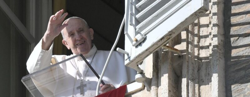 El papa Francisco en el ángelus: “Seremos juzgados por el amor, no por el sentimiento”