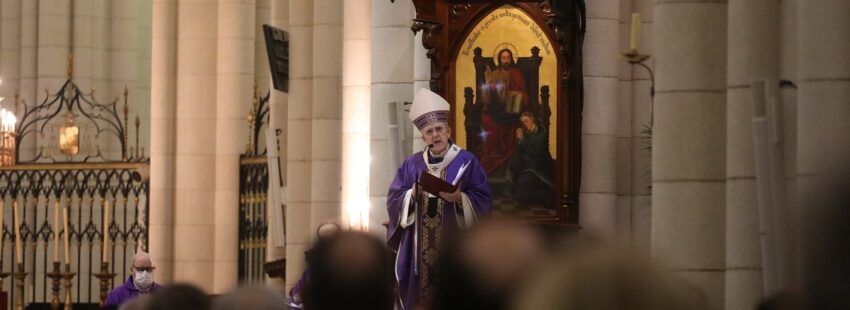 Osoro, en el funeral por los médicos fallecidos en la pandemia: “Son un ejemplo de entrega