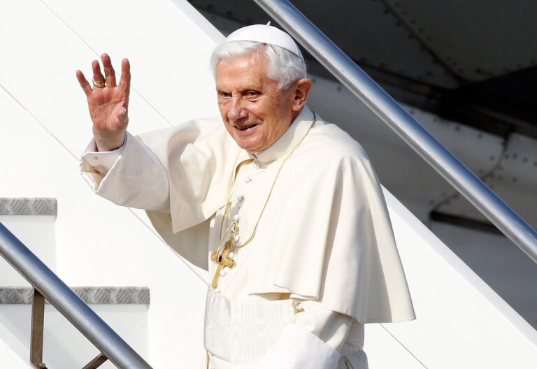 Los 7 mensajes para la Historia de Benedicto XVI