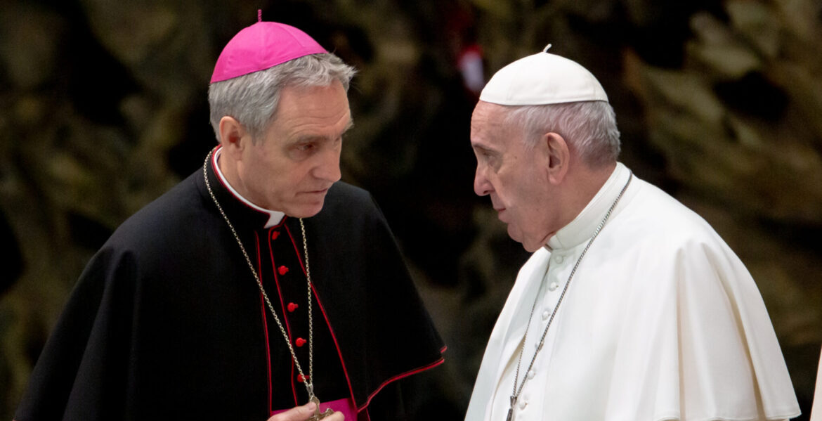 El secretario de Benedicto XVI vivió