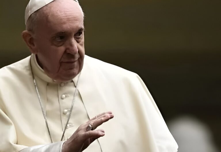 Las 4 frases más contundentes del papa Francisco contra la eutanasia