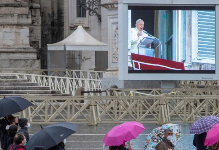 El papa Francisco viajará en marzo a Irak (si la pandemia se lo permite)