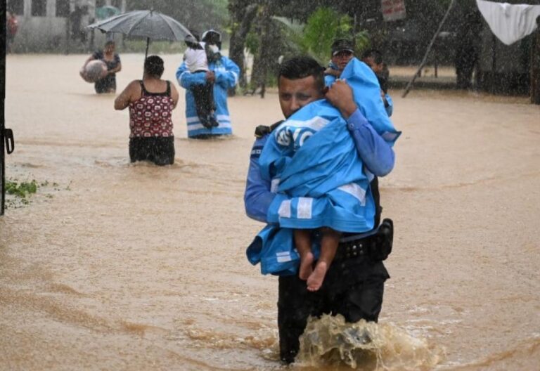 CELAM y Cáritas unidos en oración por las víctimas de huracanes y pandemia durante la festividad