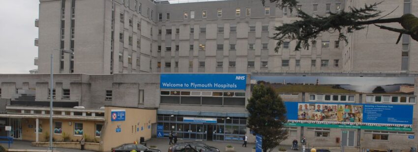 Fallece el paciente desconectado en Reino Unido tras una orden judicial contraria al deseo de su