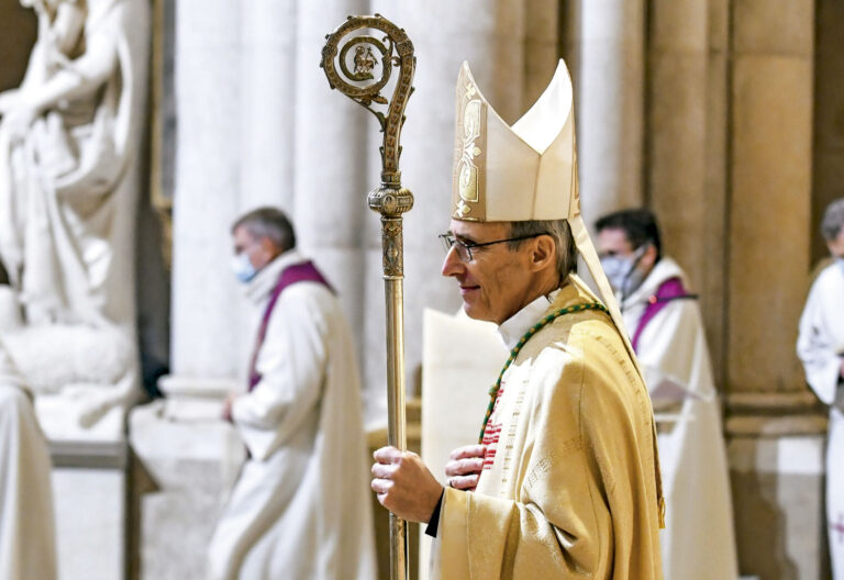 Nuevos arzobispo de Lyon