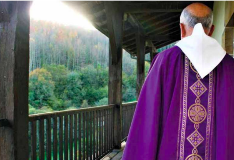 Vestimenta litúrgica ‘made in’ País Vasco