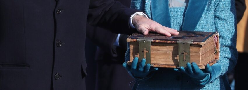 Los obispos de EE UU y Biden, cara y cruz: le felicitan por amparar a migrantes y le critican por